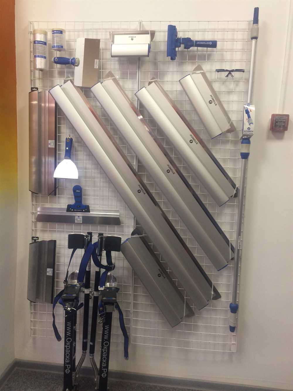 Купить Шпатель 250 мм Storch со сменными лезвиями Flexogrip AluSTAR недорого