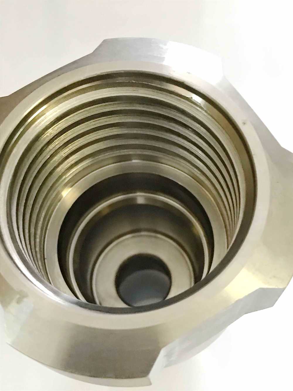 Купить Корпус клапана для окрасочного аппарата ASPro-7200 недорого ASPro